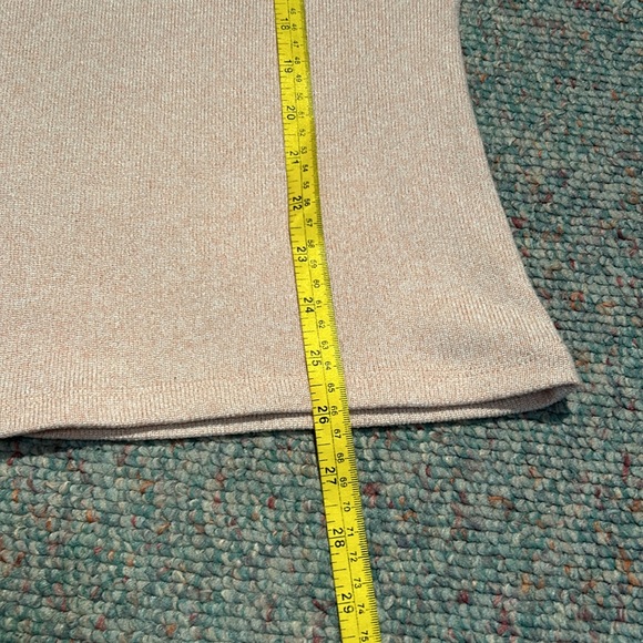 Ladies O/S pale pink dolman style sweater - Picture 7 of 8